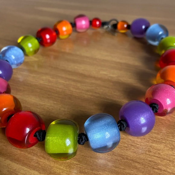 Rainbow beaded necklace from Zahara - Picture 3 of 7